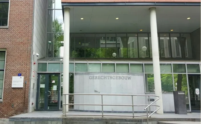 gerechtsgebouw 1