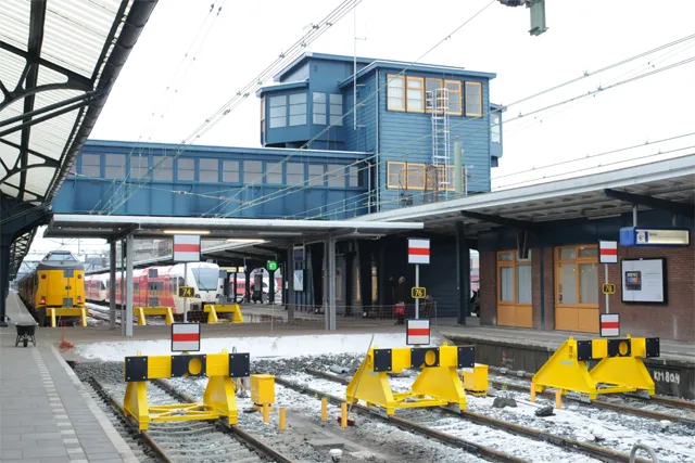 groningen overpad spoor 4 6 hoofdstation groningen treinen cc by sa 30 spoorjan