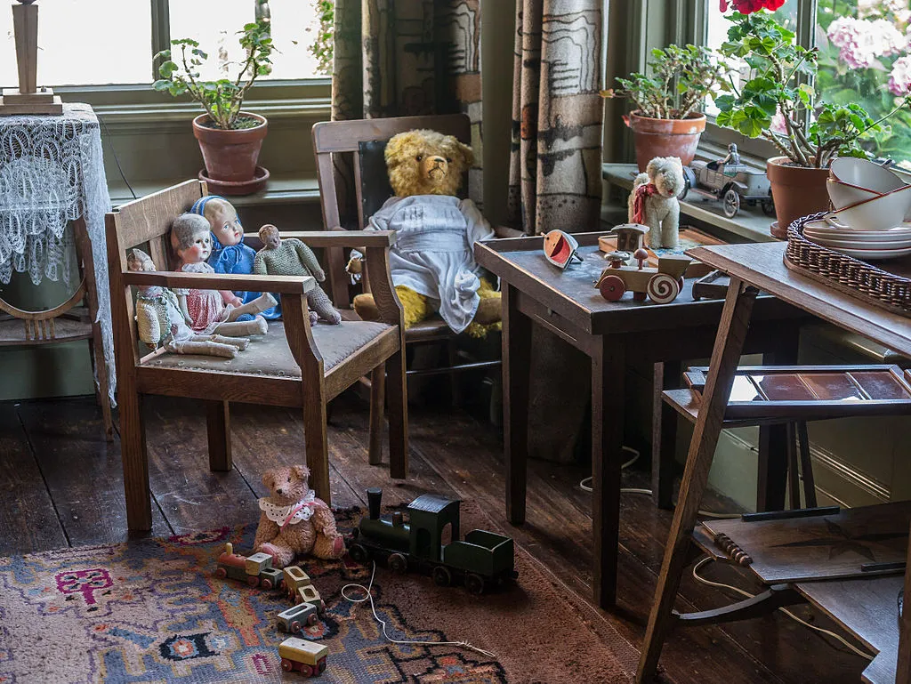 het hoogeland openluchtmuseum in warffum oud speelgoed cc by sa 40 uberprutser