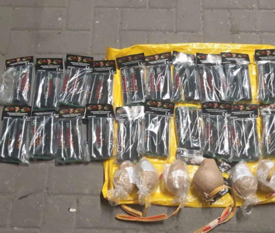 het inbeslaggenomen vuurwerk foto politie groningen