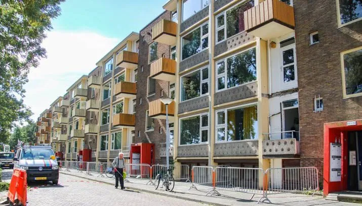 honderden balkons groningen afgesloten 715x408