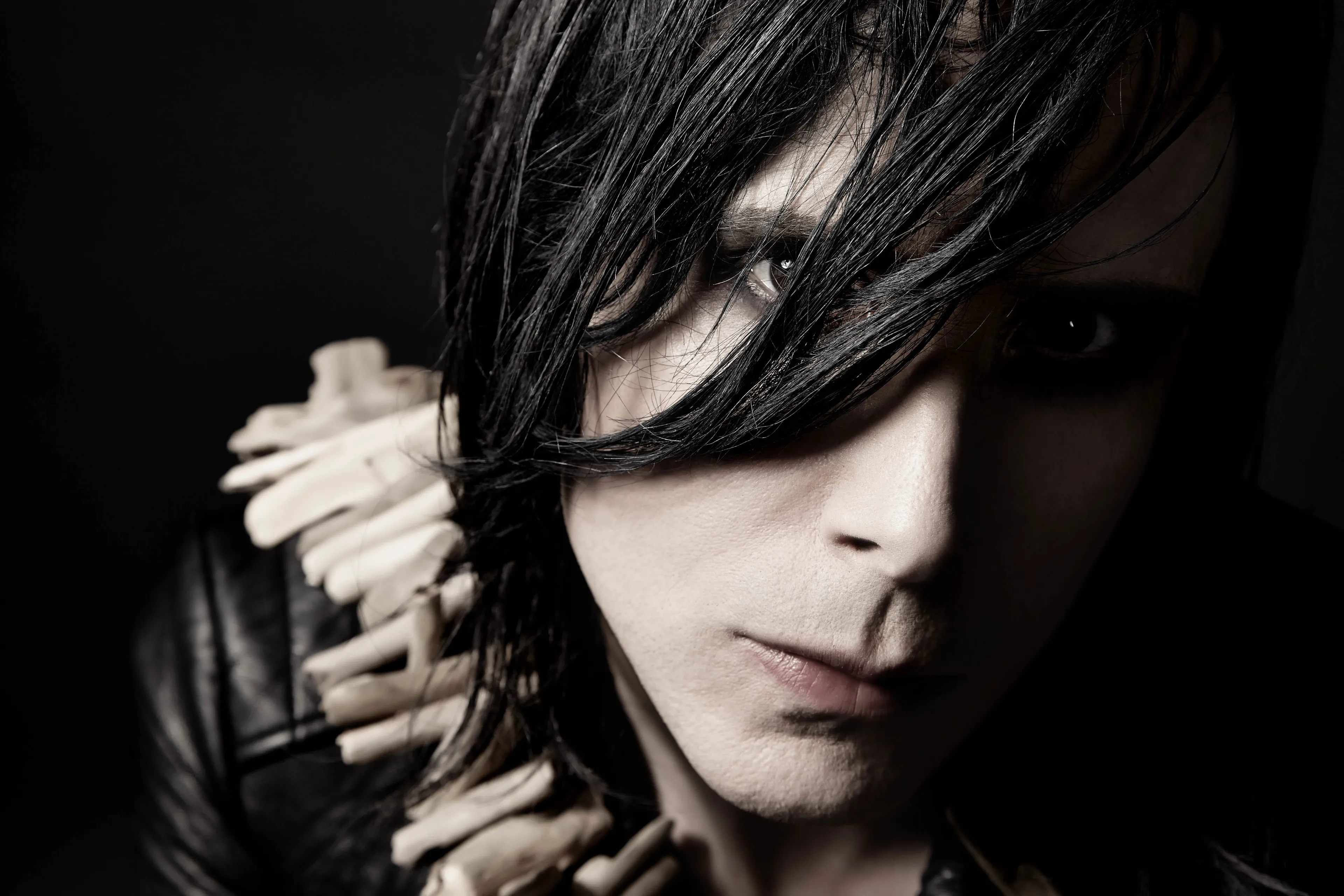 iamx by saryn christina 021