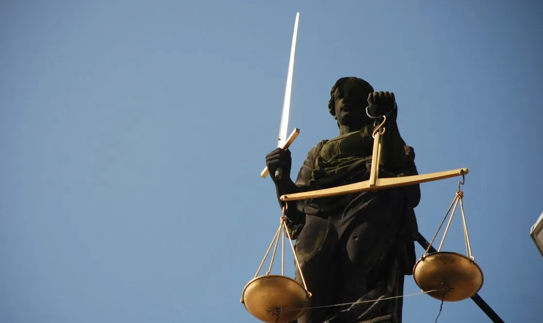 lady justice case law right scale court 897174jpgd rechtbank vrouwe justitia e1539952447794