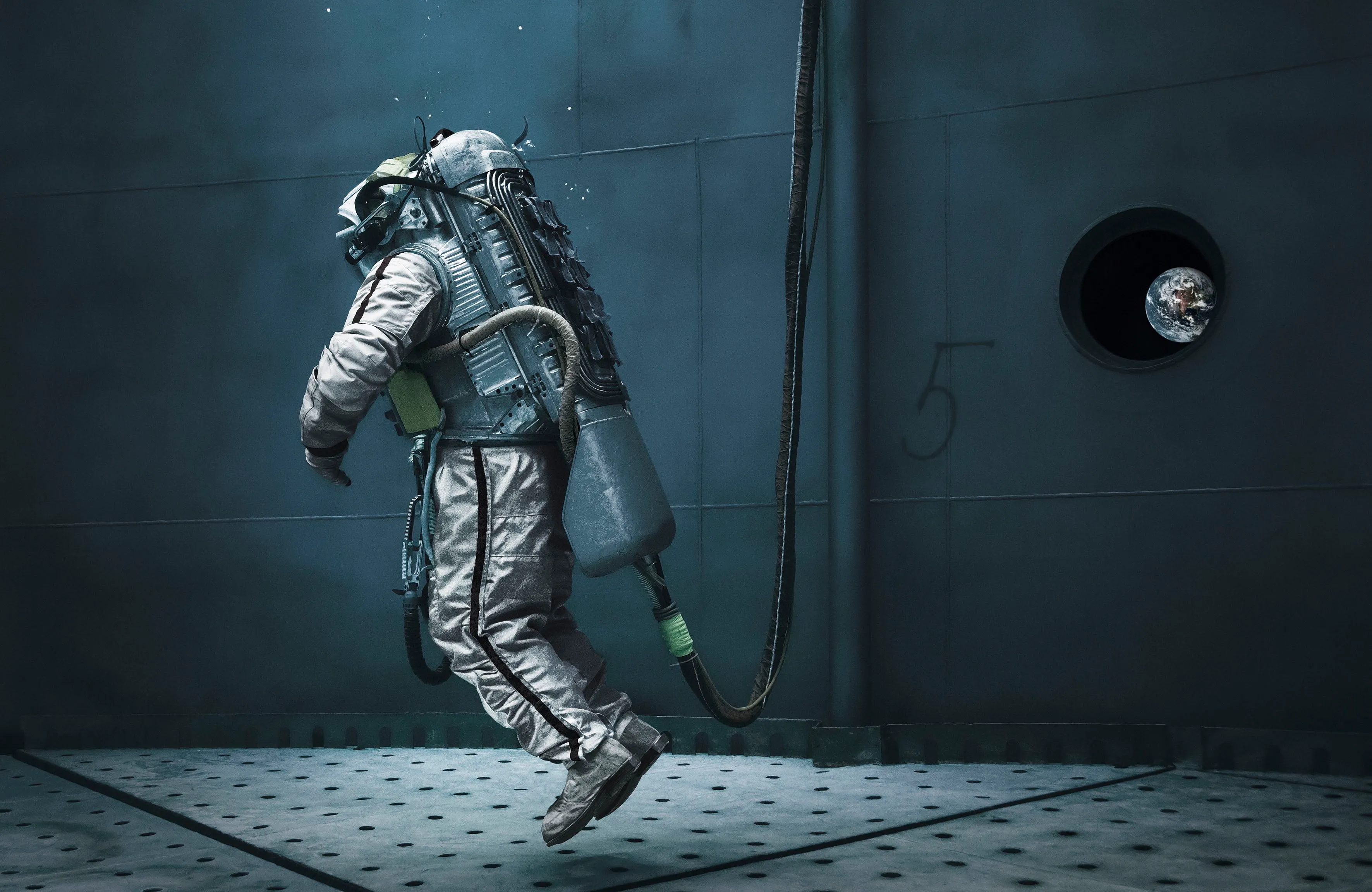 liquid gravity 2013 132 x 202 cm courtesy the artist michael najjar
