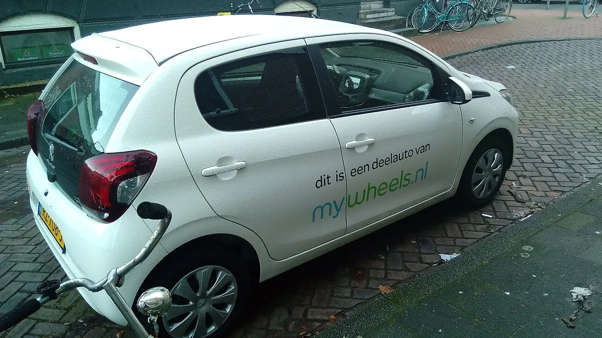 mywheels automobile groningen 2019 02 cc by sa 40 wikipedia donald trung quoc don