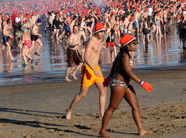 nieuwjaarsduik cc by 20 creative commons flickr alexander fritze