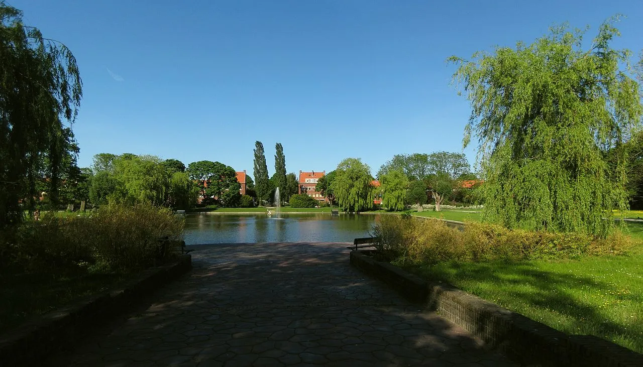 oosterpark groningen nl cc by sa 30 wutsje