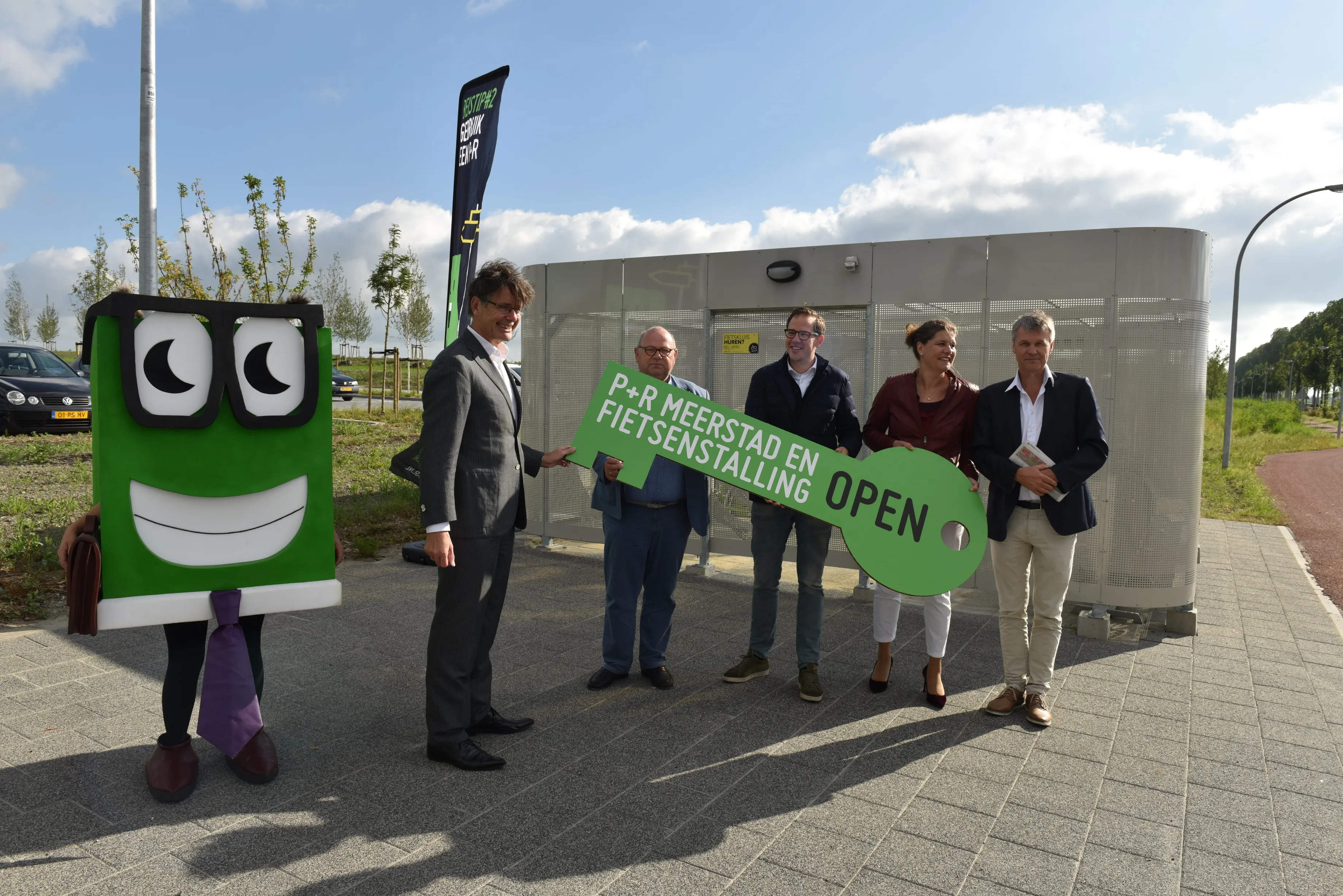 openen pr meerstad en nemen de park bike voorzieningen in gebruik foto provincie groningen
