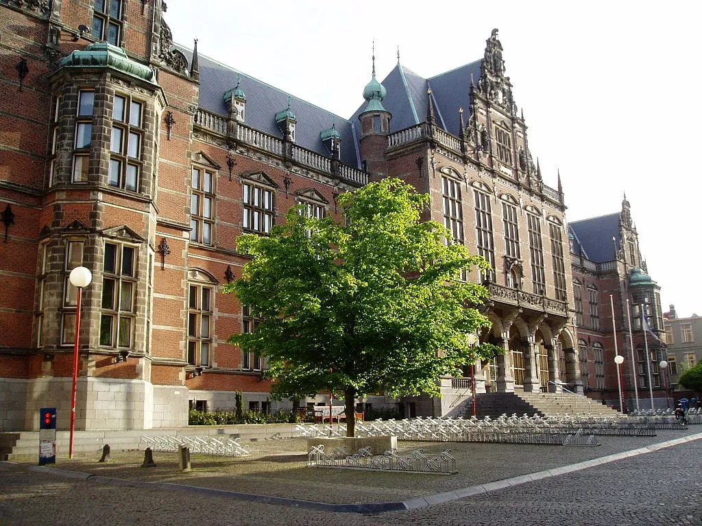 rijksuniversiteit academiegebouw cc bysa30 esdert