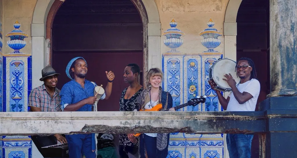 rosan brings africa komt zaterdag 28 oktober met tour naar simplon in groningen