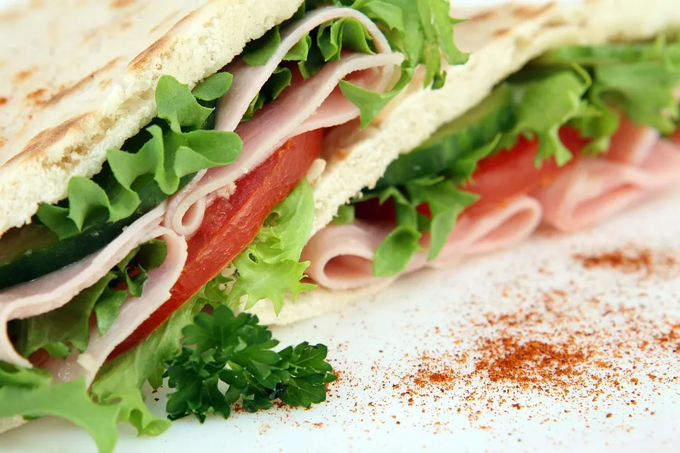 sandwich 1238615 960 720 broodje gezond ei