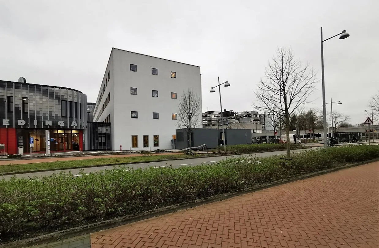 spoedingang containers1jpg