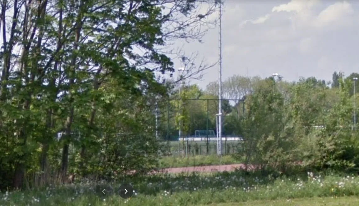 sportpark sportvelden lewenborg google maps