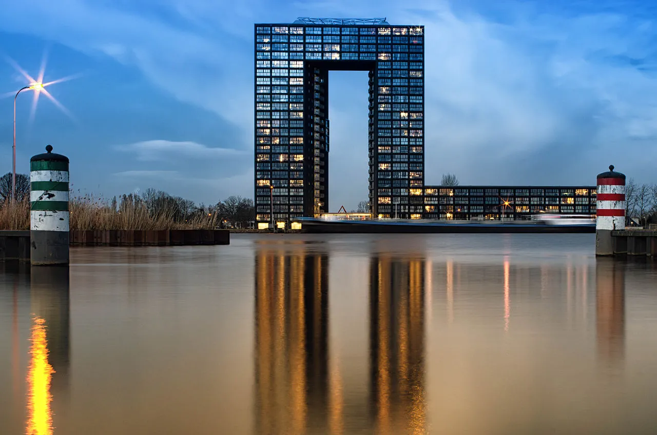 tasmantoren bij avond cc by 20 erik jansen van galen