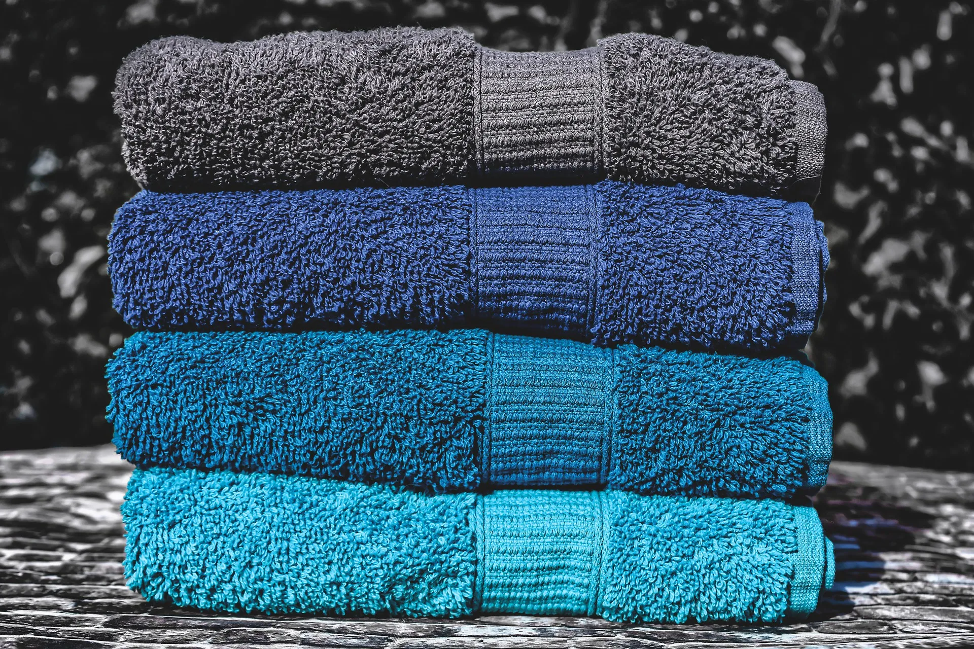 towels 4556644 1920 handdoeken alexandra a life without animals is not worth living via pixabay