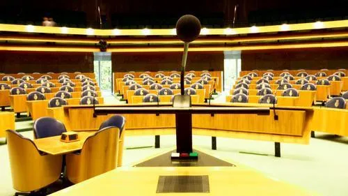 tq63bcxko81lyq51gdwoan21g tweede kamerhqfoto risastla gnu 1