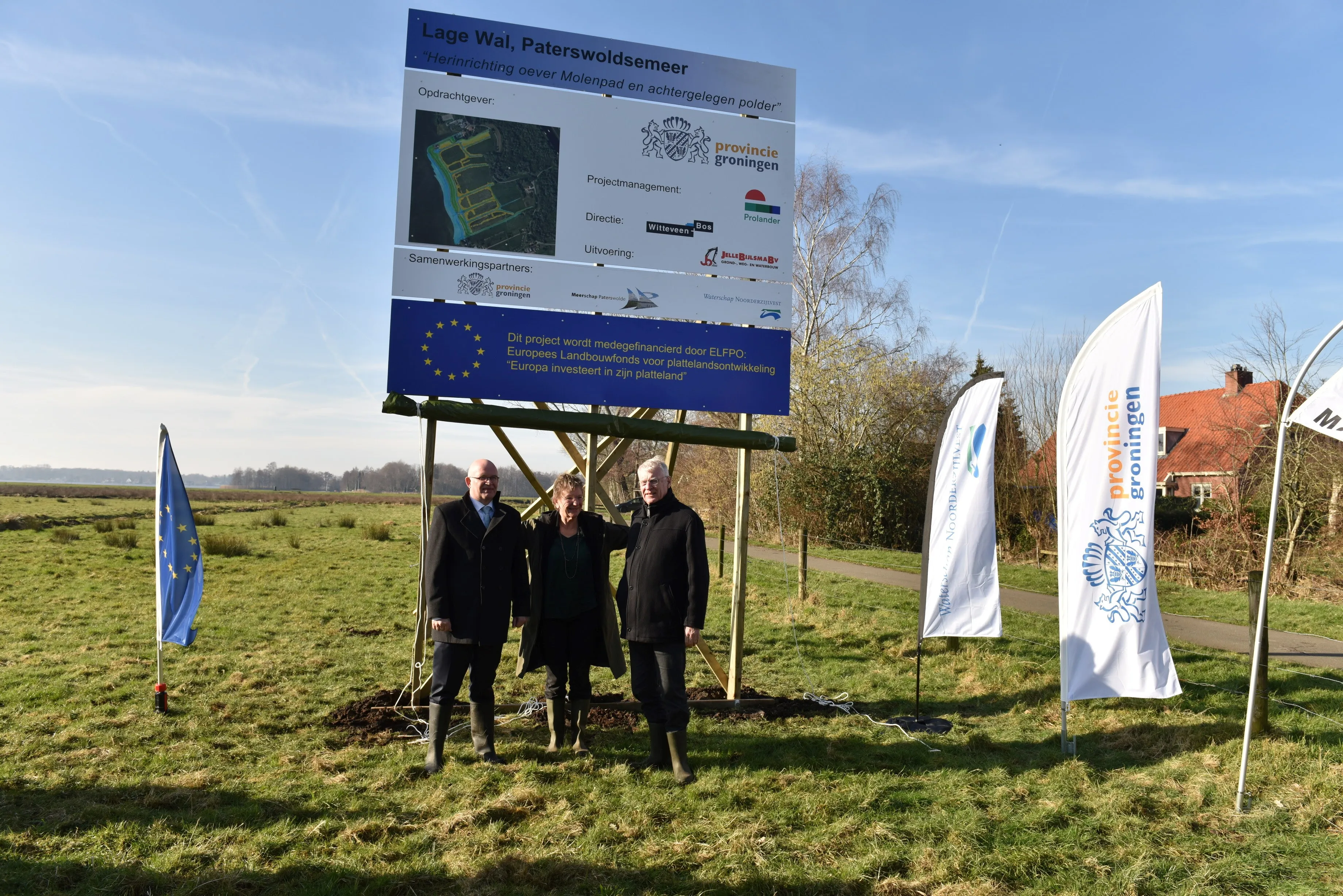 vlnr henk staghouwer carla alma en henk lammers provincie groningen