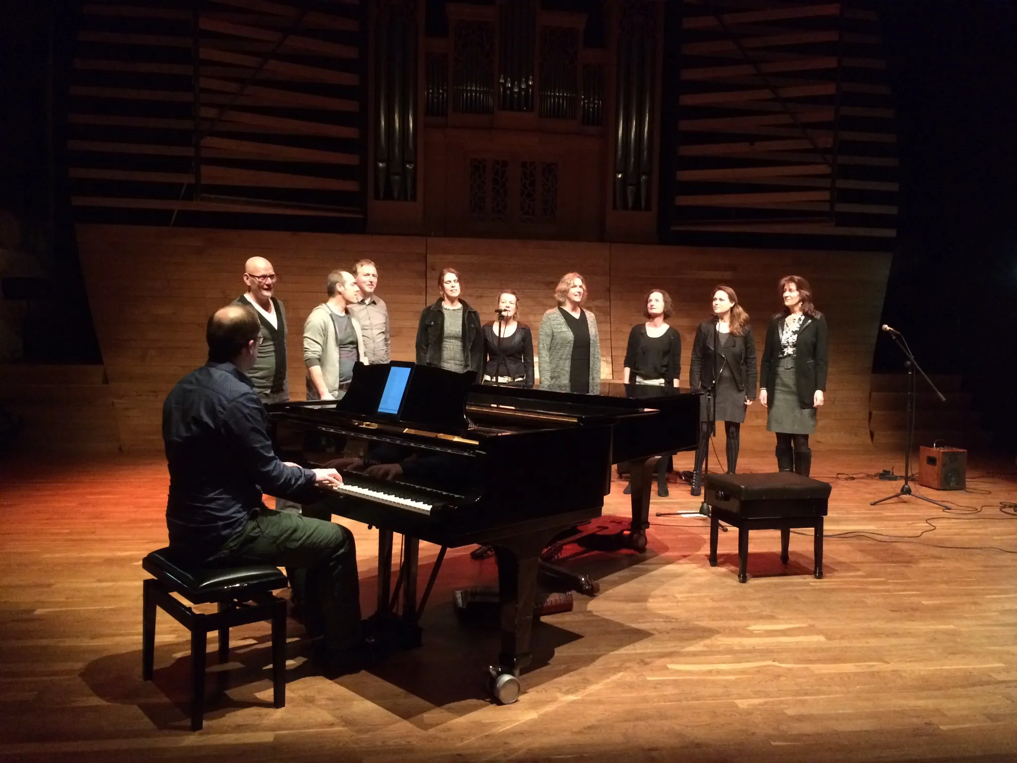 vocalips open podium