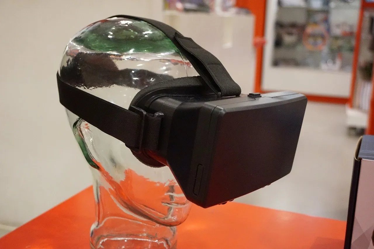 vr 911031 1280 vr bril