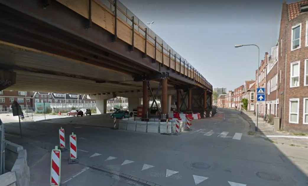 winschoterdiep wz meeuwerderbaan afsluiting onder viaduct winschoterdiep