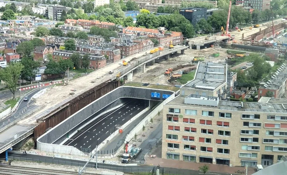 nieuwe ring in aanbouw