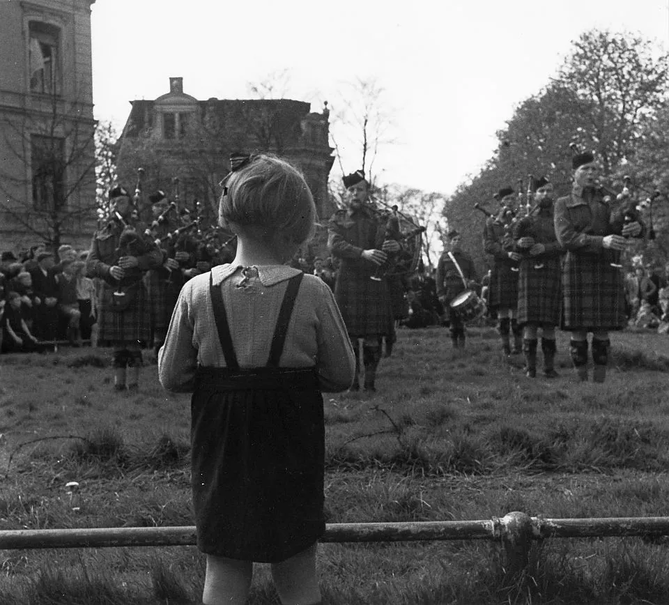 foto lt d guravitch collectie library and archives canada groninger archieven 1785 18743