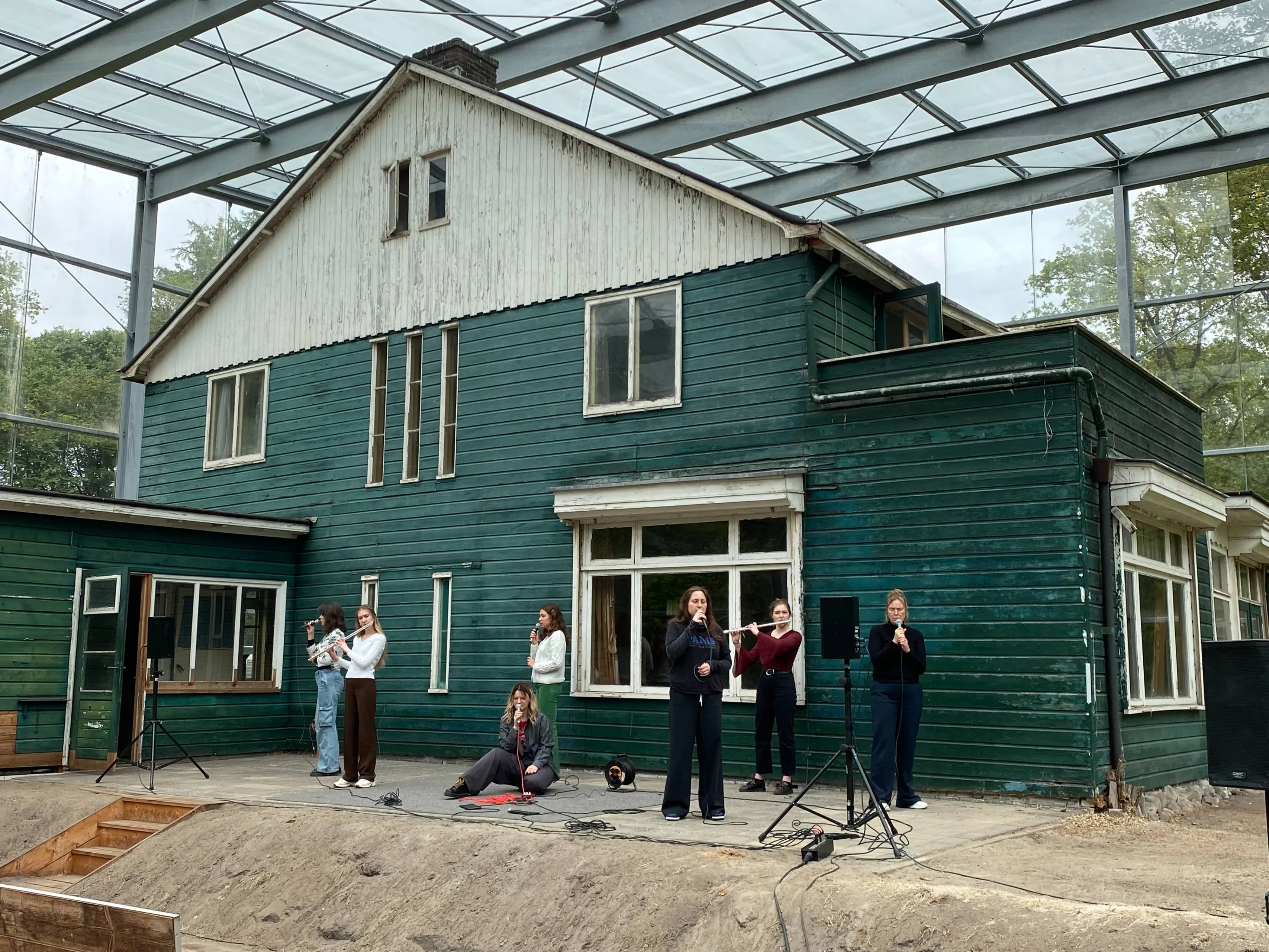 studenten prins claus conservatorium bij commandantwoning westerbork 1