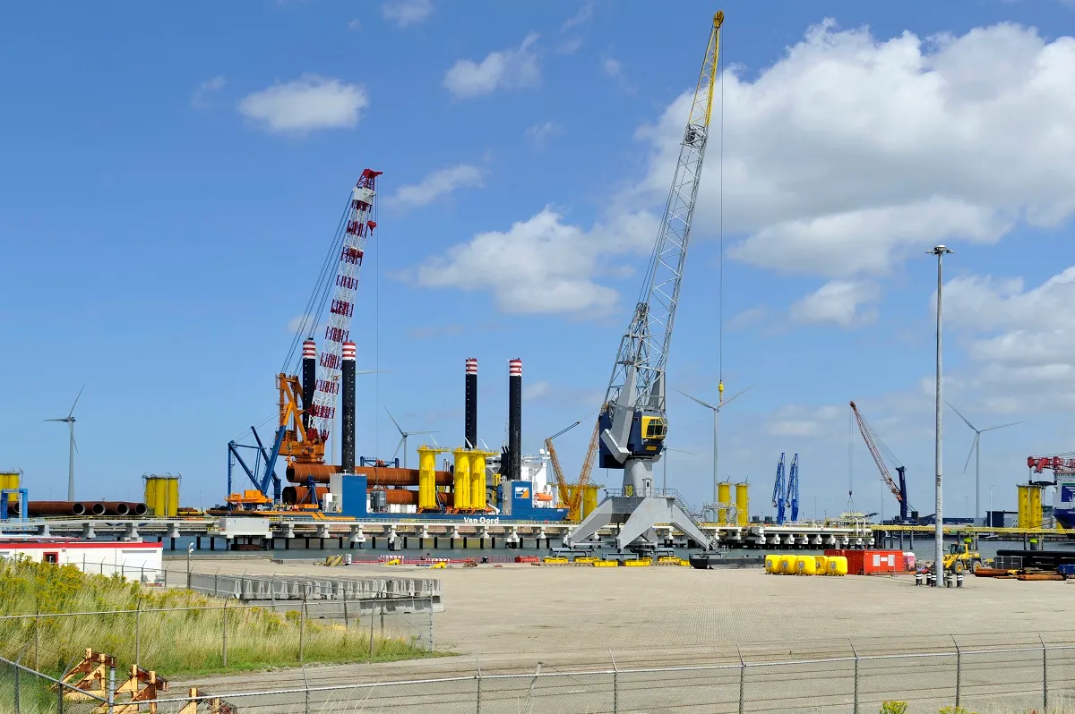 bedrijven eemshaven