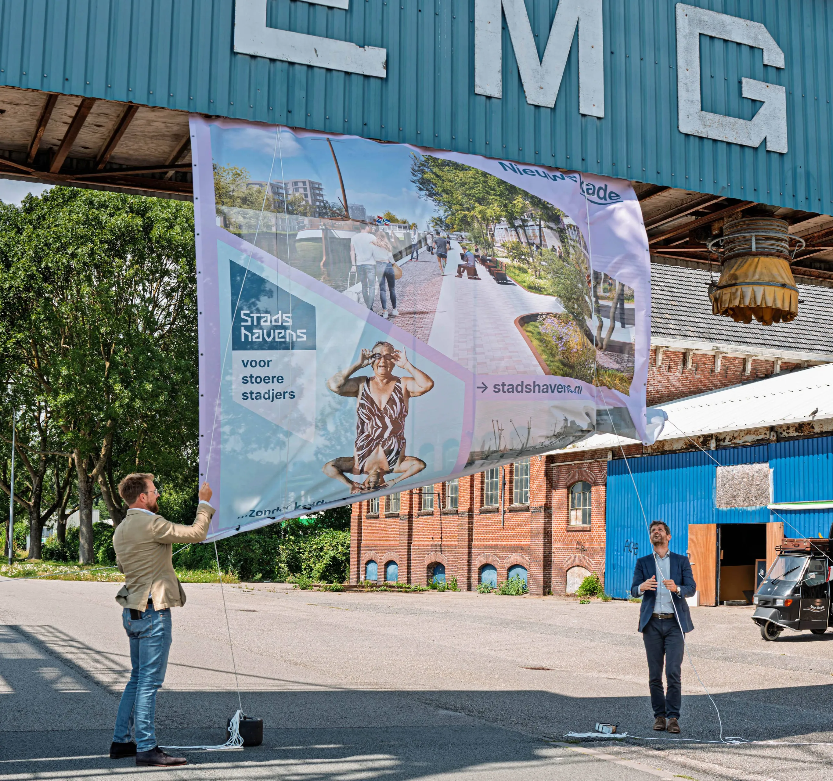 Persfoto Stadshavens van start met bouw kade