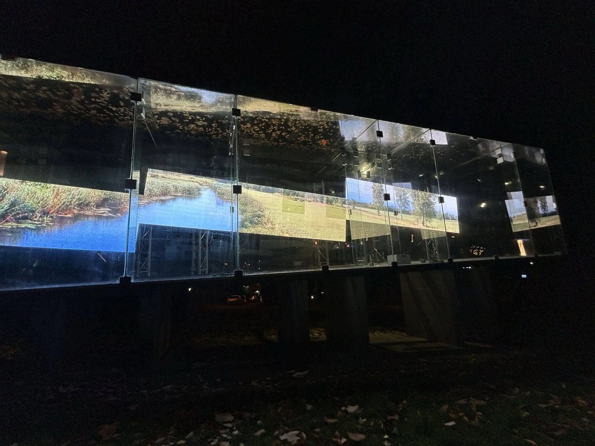 Shifting Ground in het Tschumipaviljoen - foto Nina van Tuikwerd