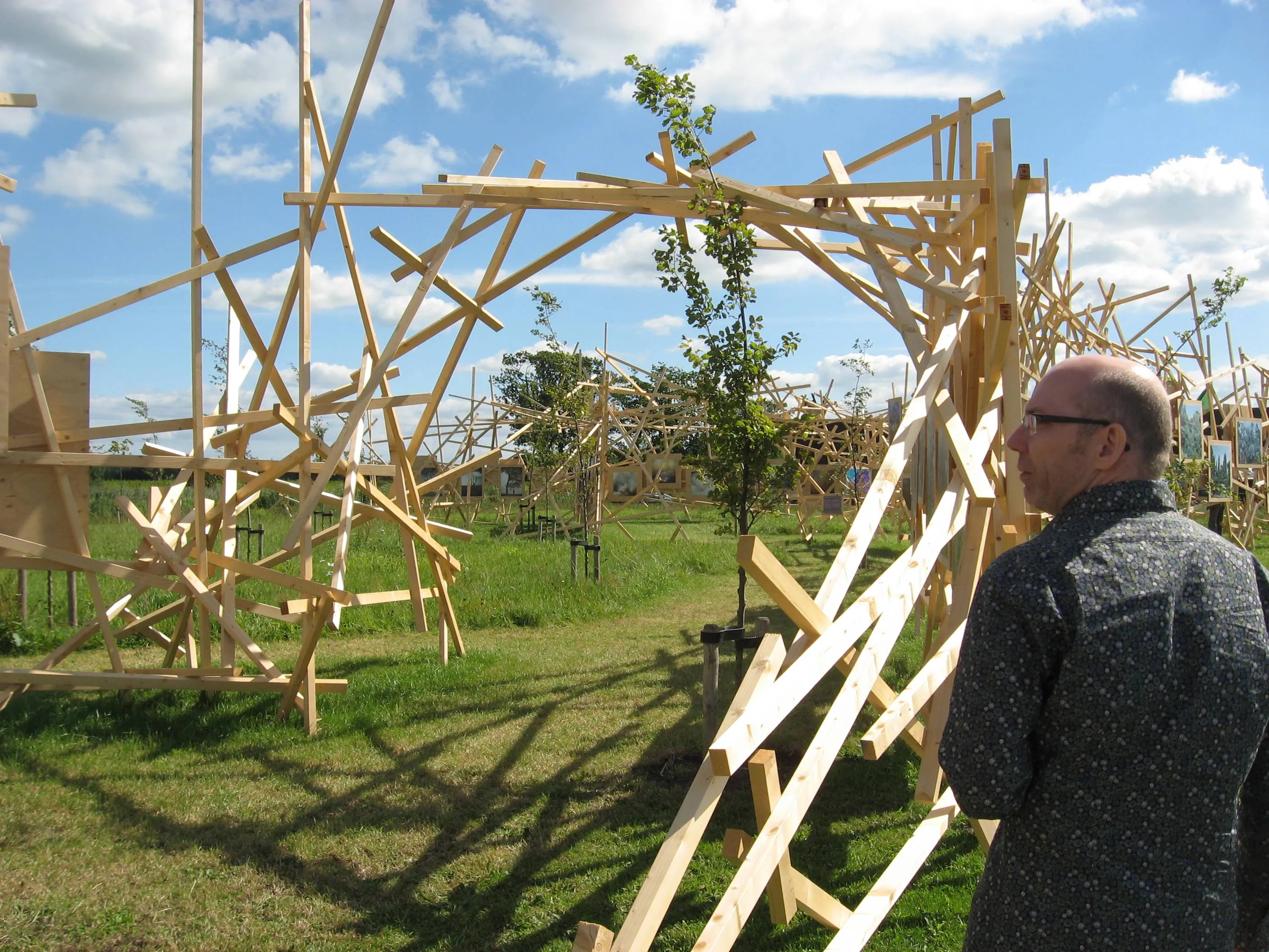 2012, opbouw festival Terra Cognita bij Belvedere