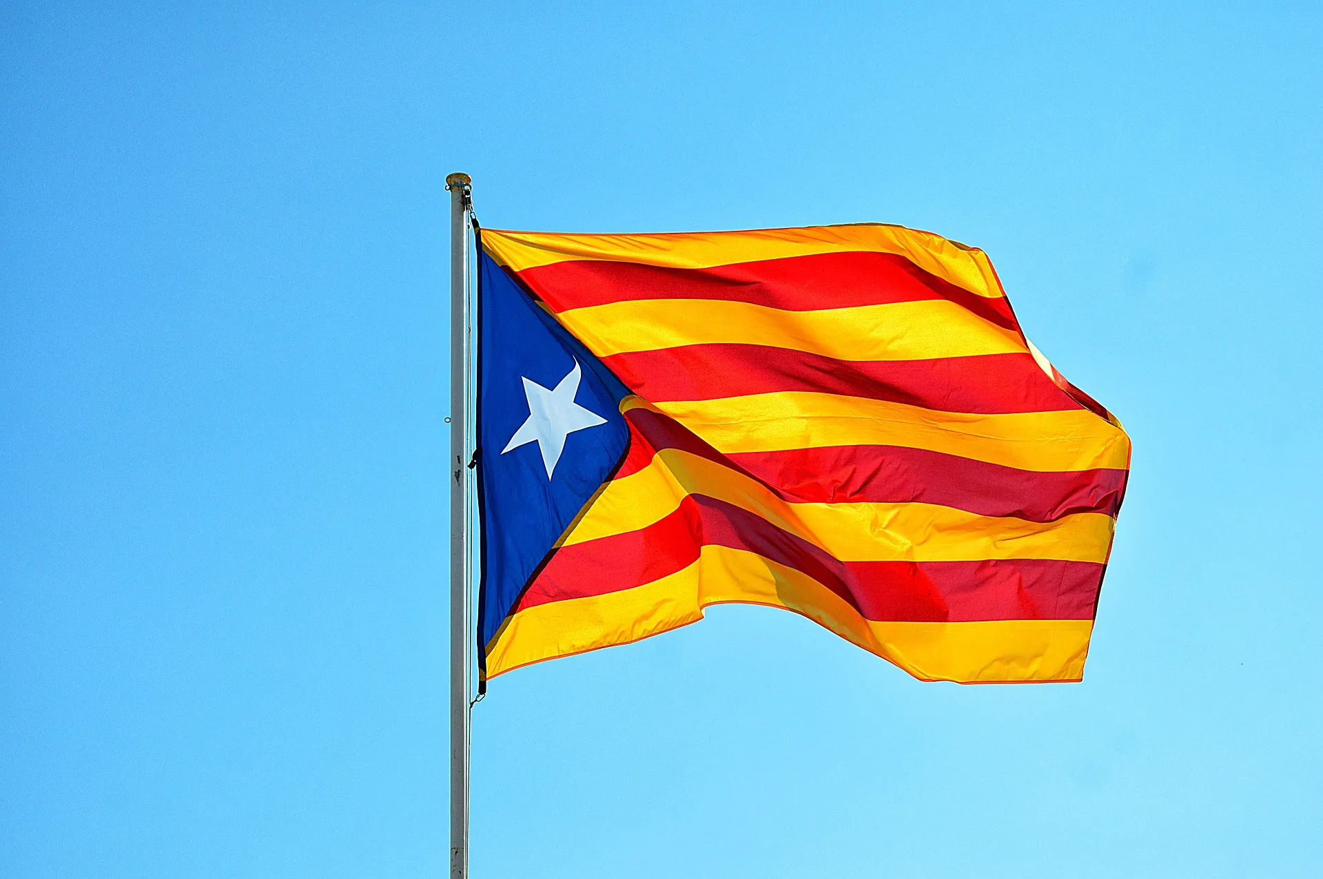 independence of catalonia 2907992 1920