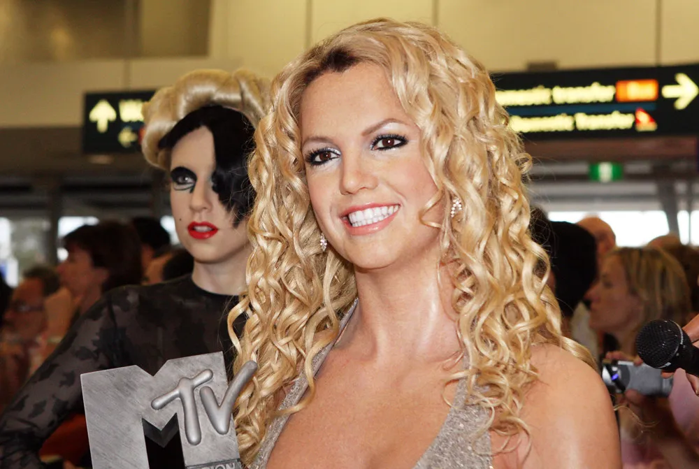 spears