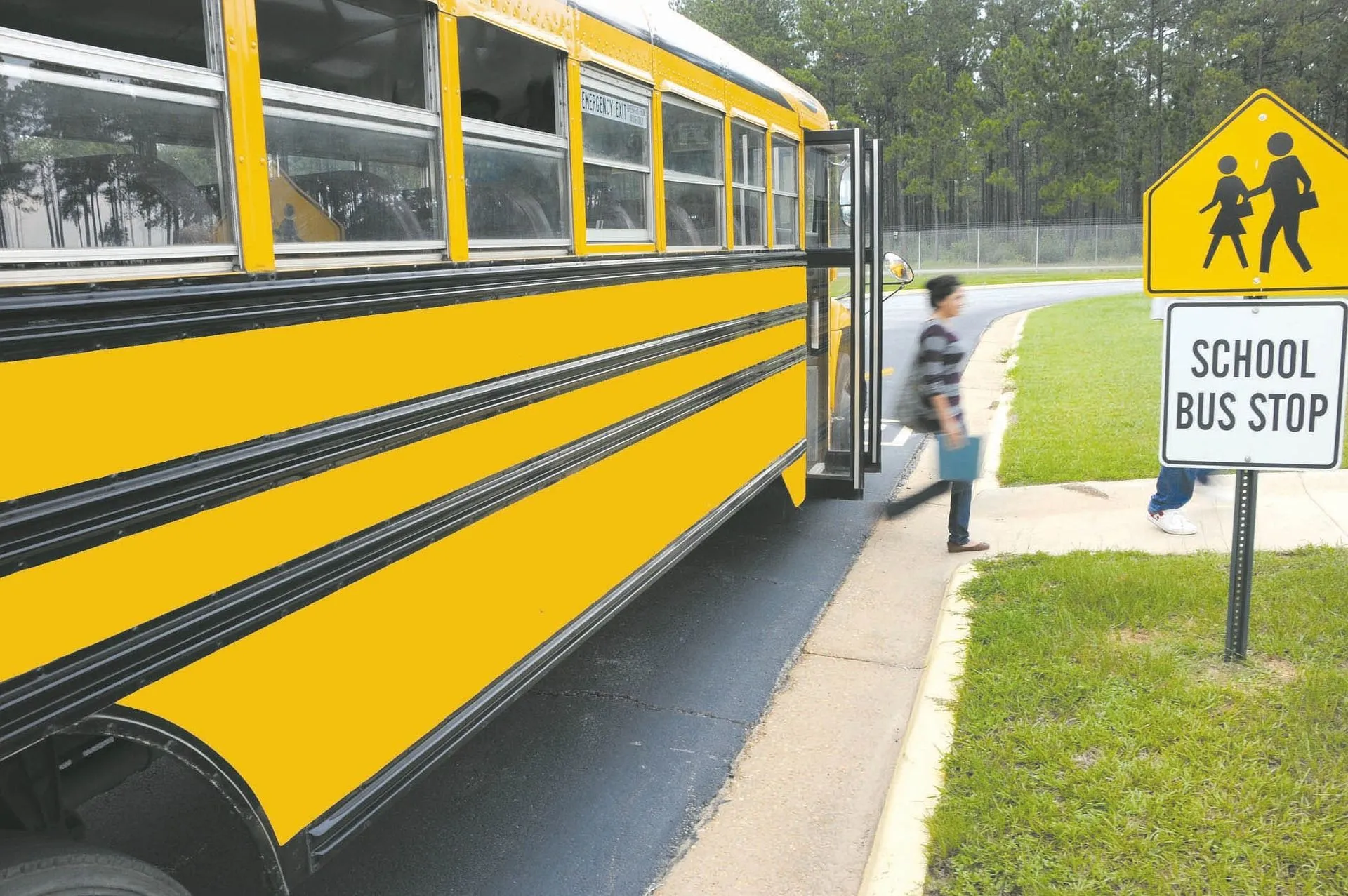 schoolbus 81717 1920