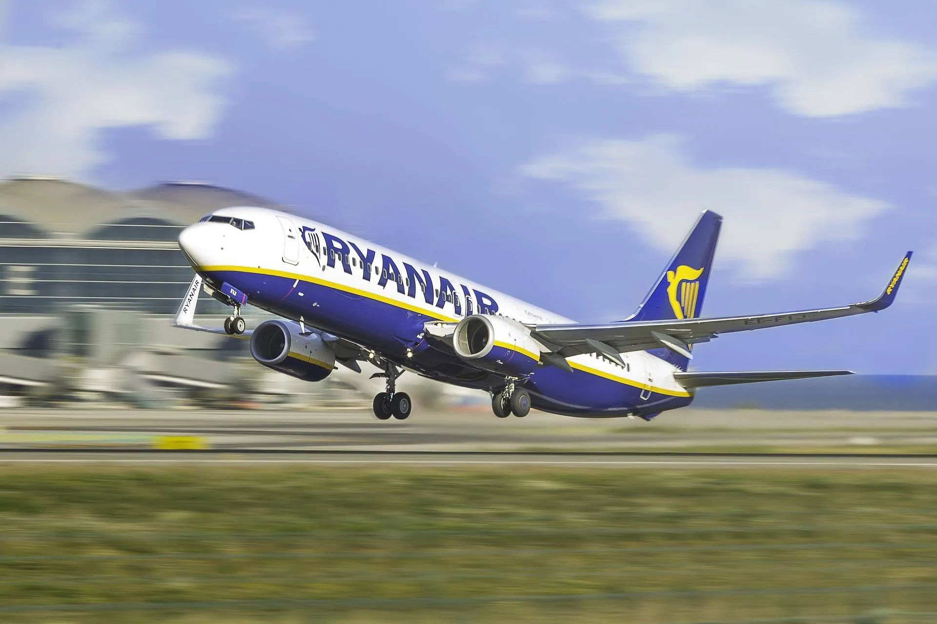 the plane 5331793 1920