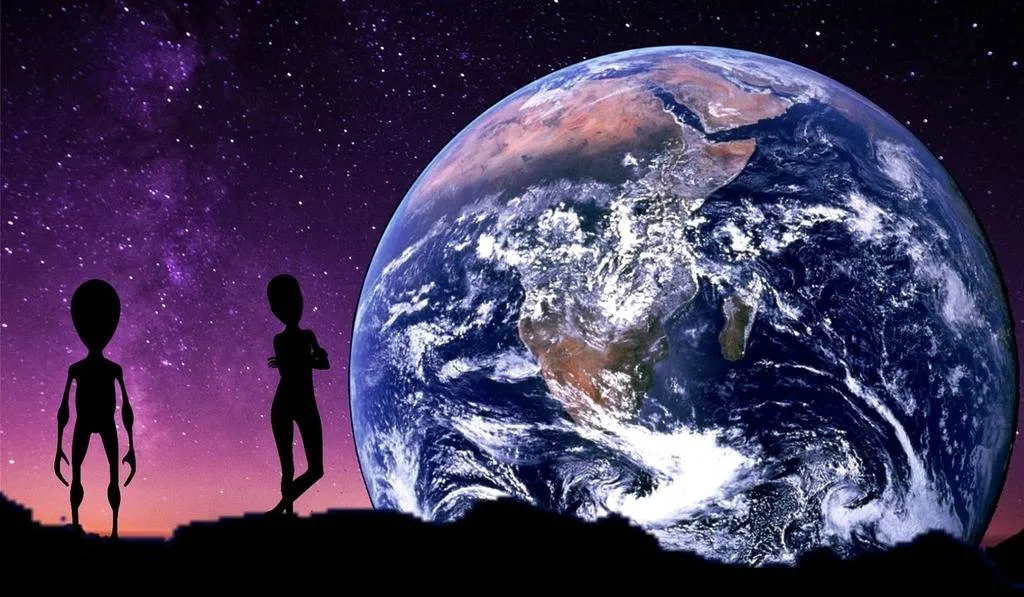alien-earth-view-from-the-moon-ba24b5
