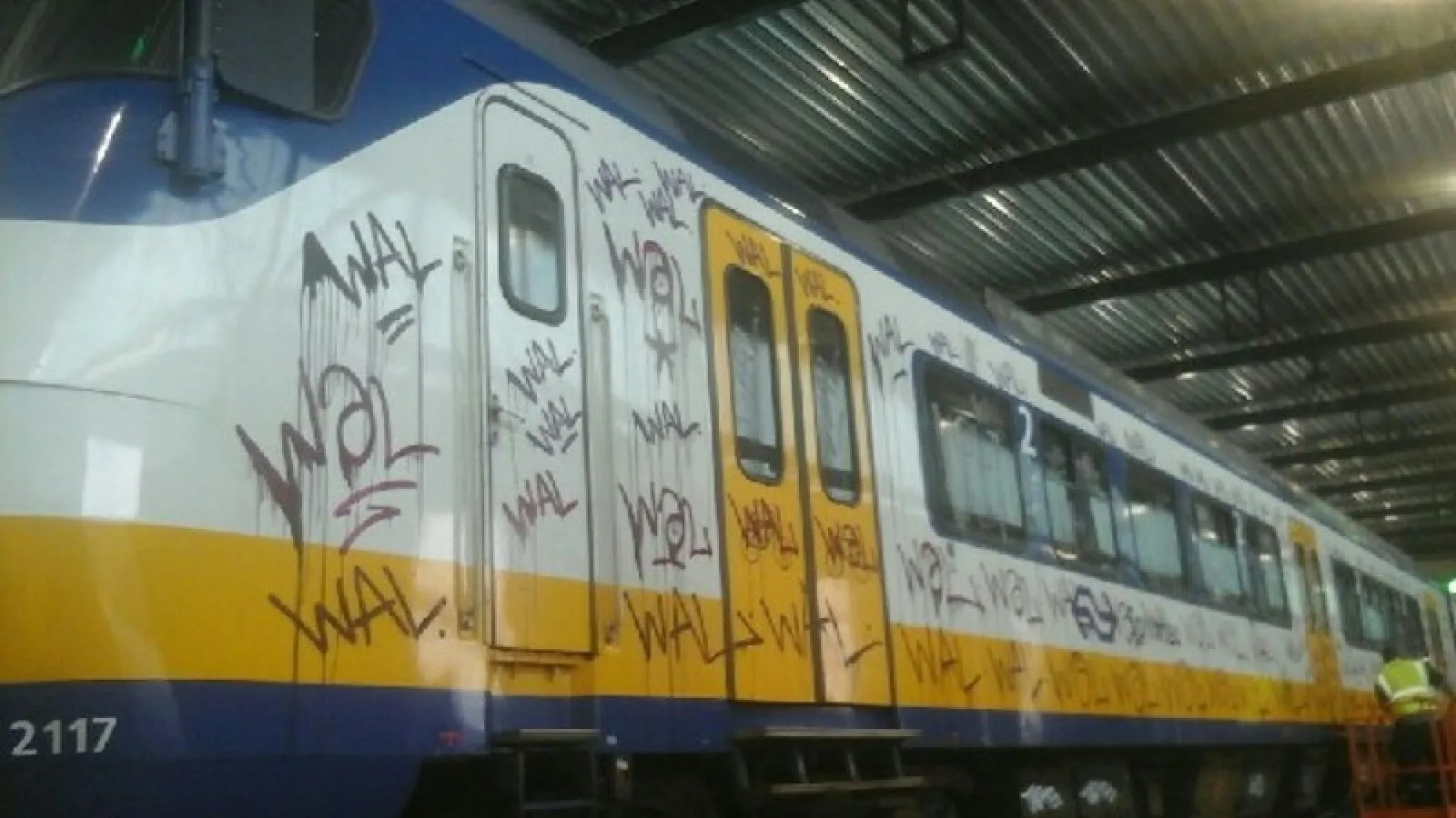 398037w1600r16 9e117302q90