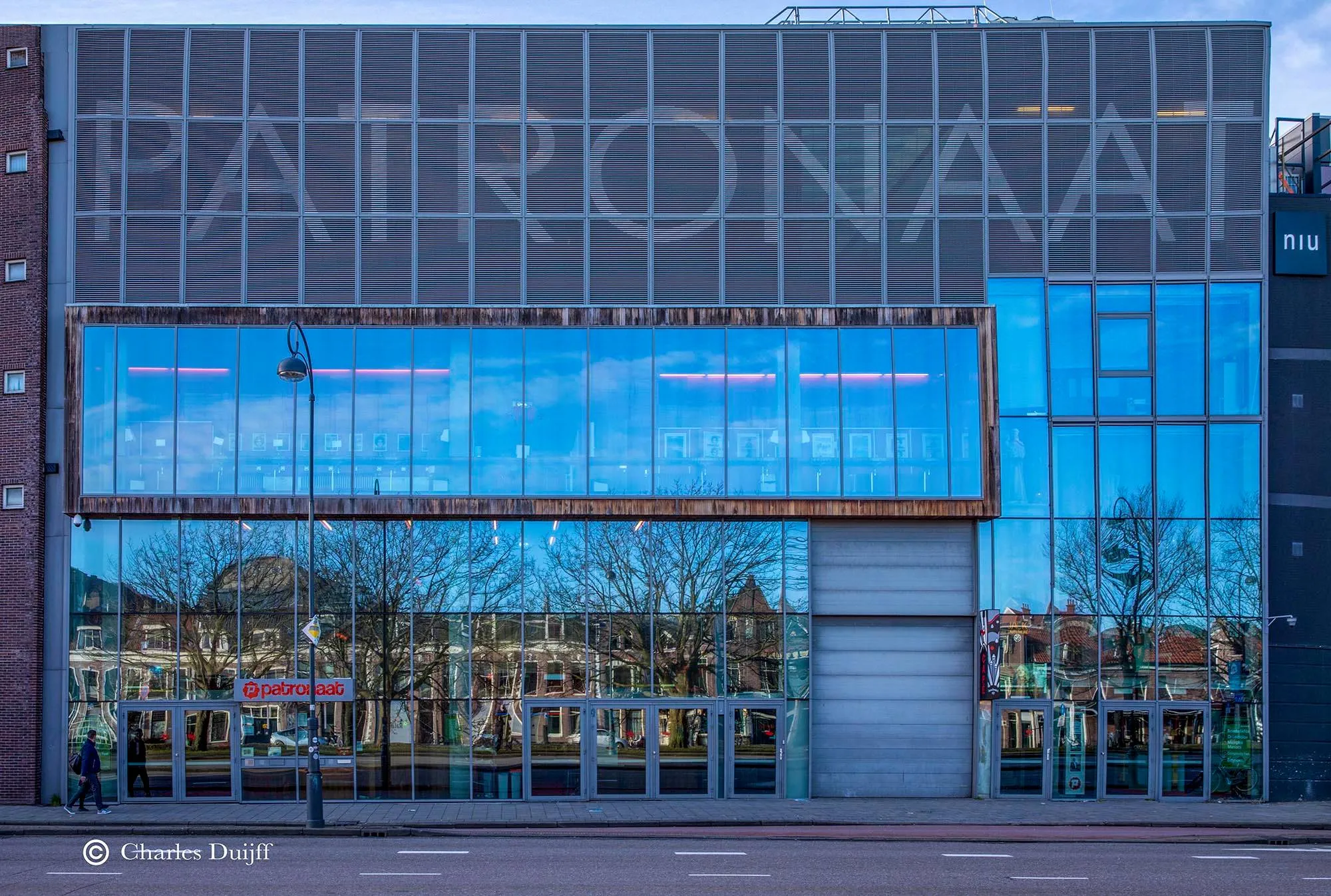 46503823 1919892688109447 403937340566798336 o