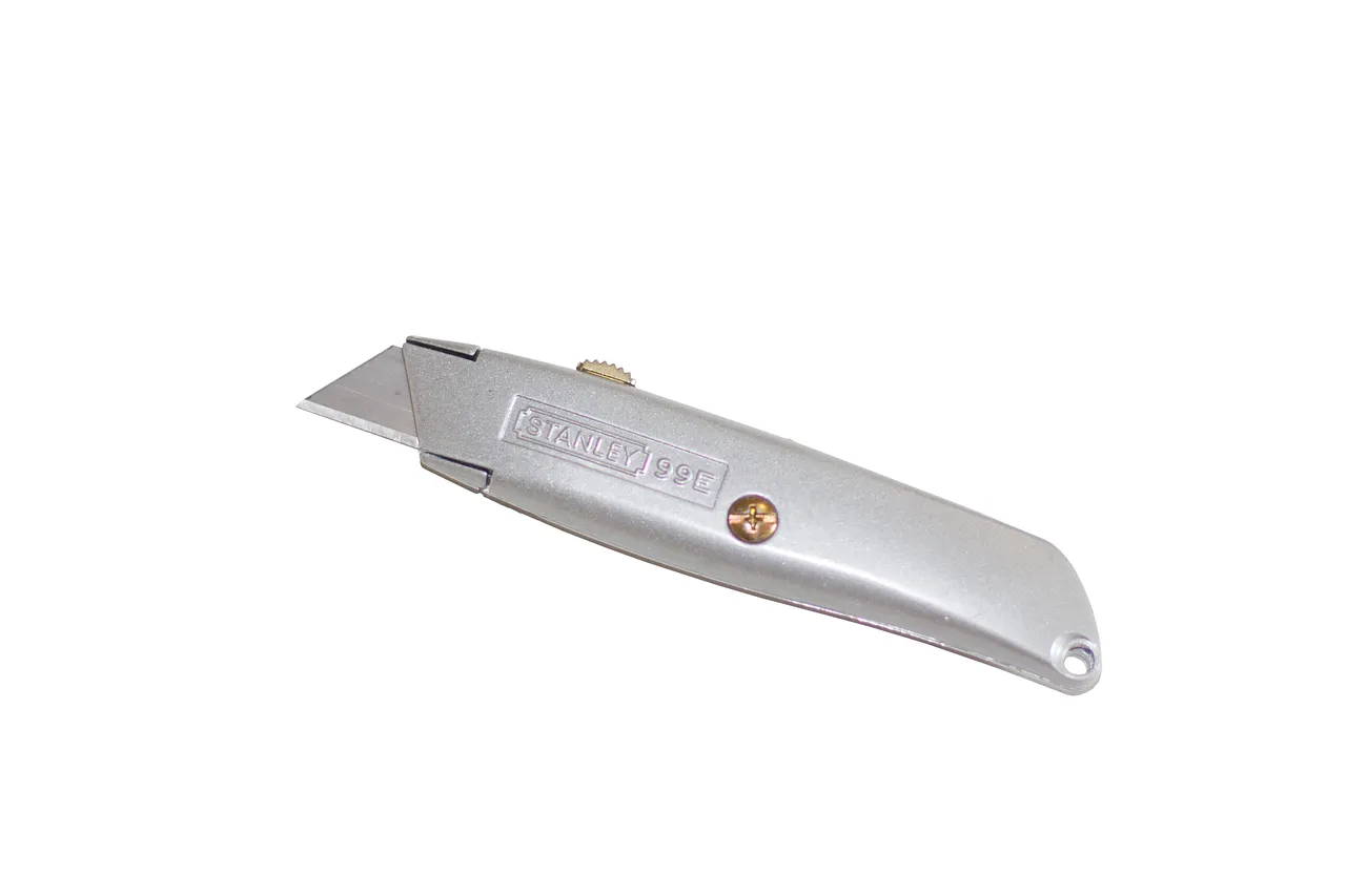 carpet knife 296367 1280