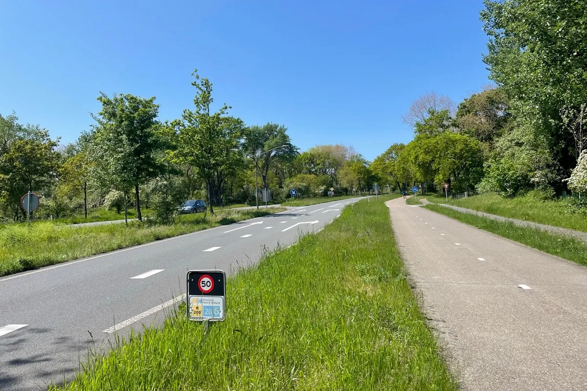 deel van de zeeweg n200 small