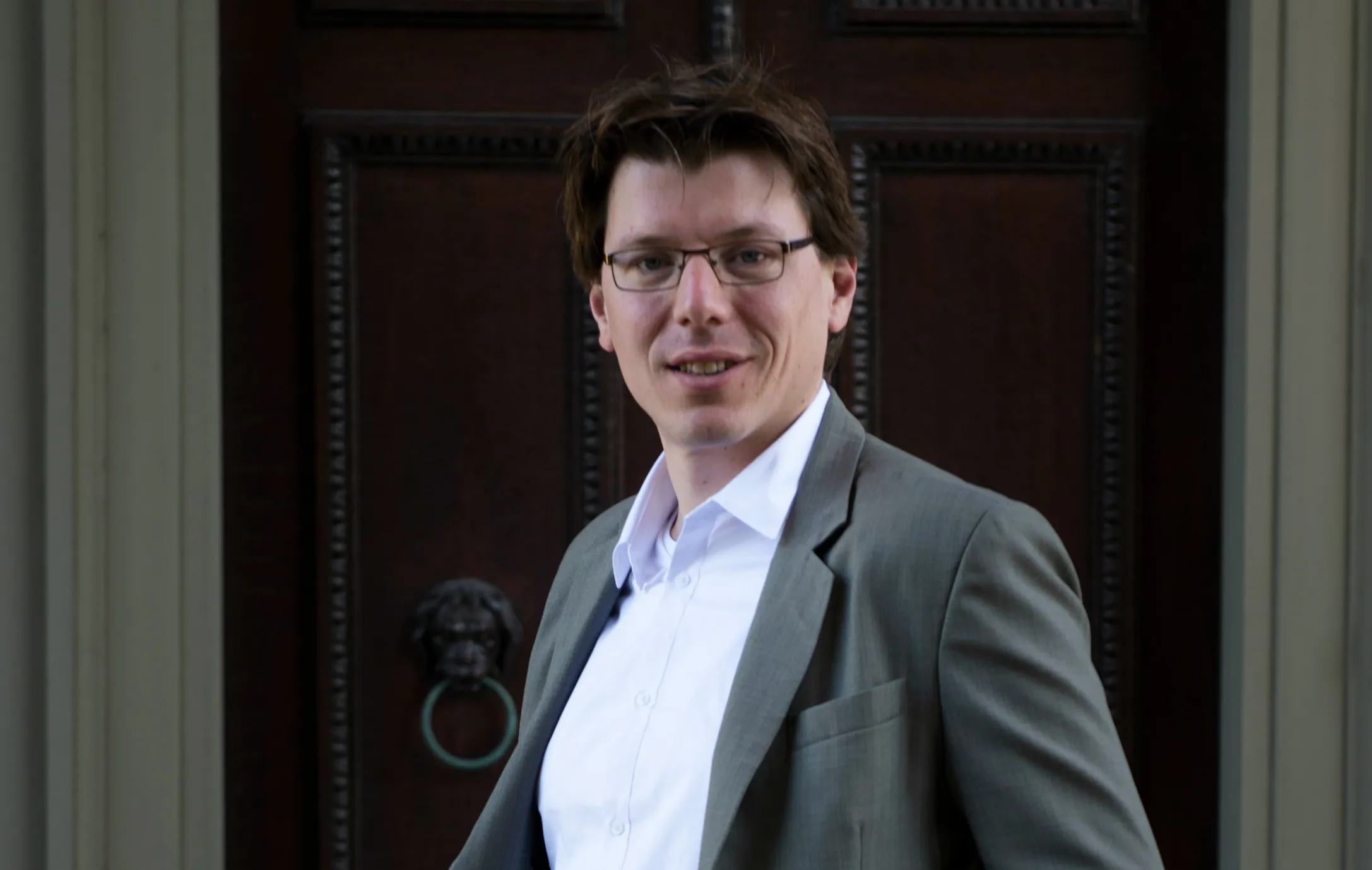 foto tempelaar bij persbericht jan 2017