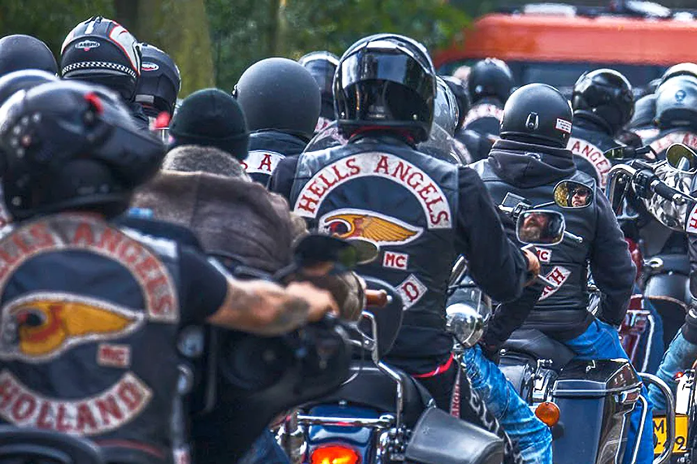 hells angels by charles duijff