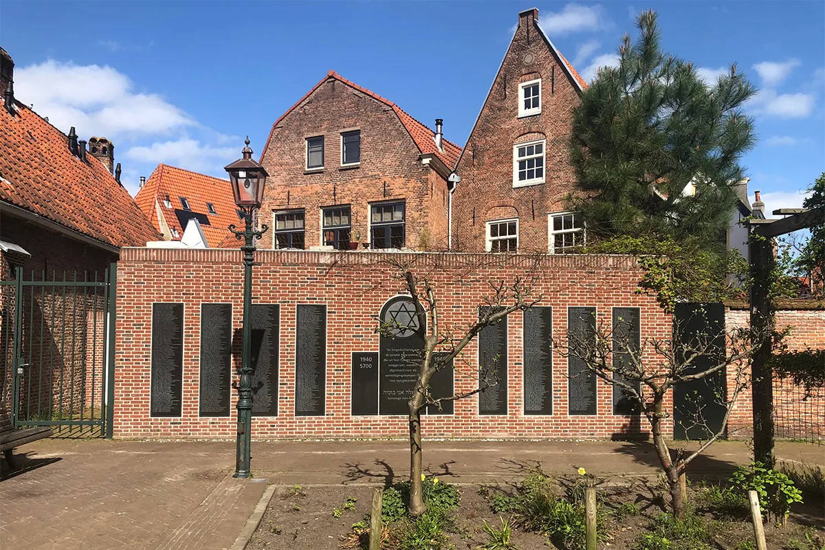 joods monument in haarlem