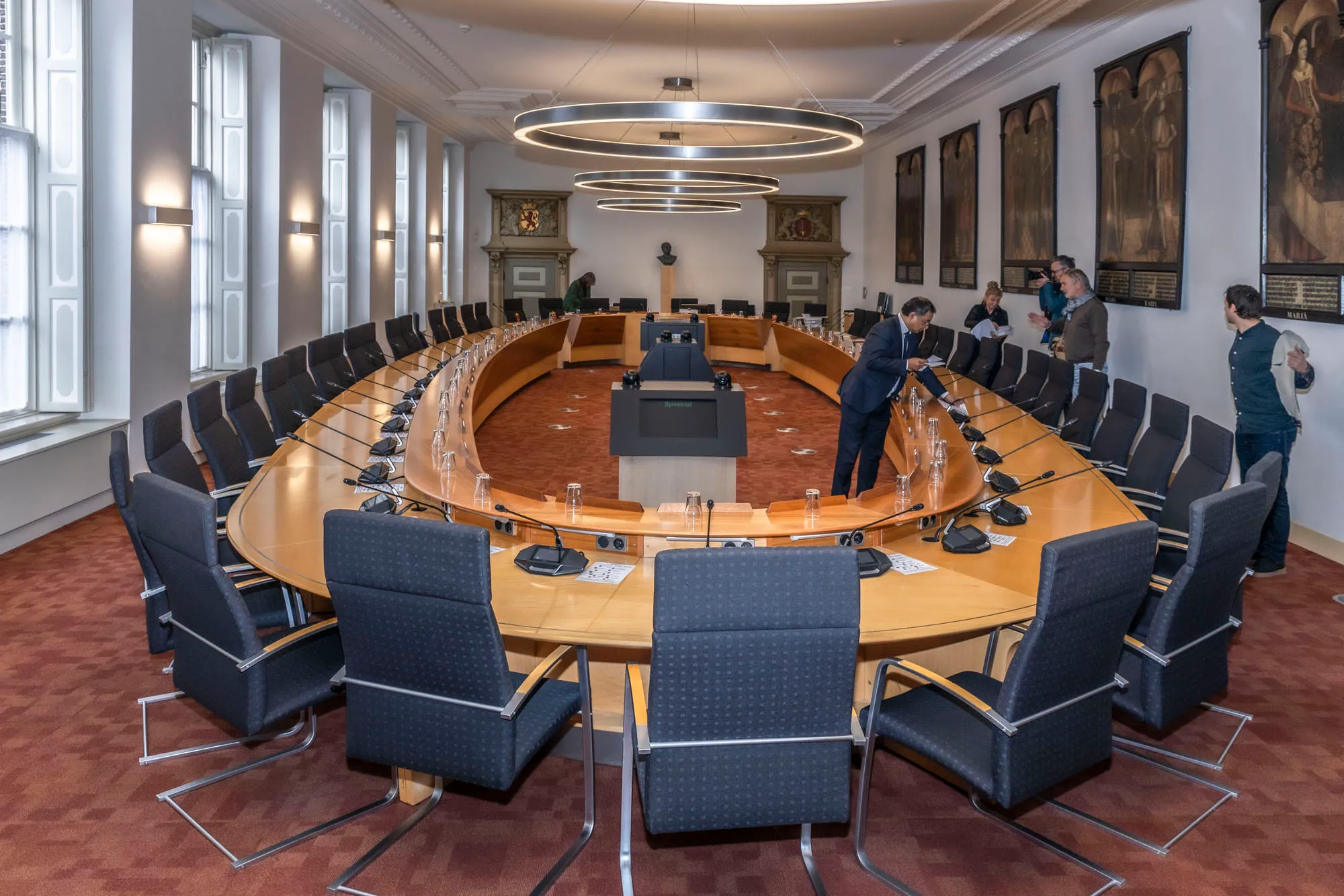 raadszaal3