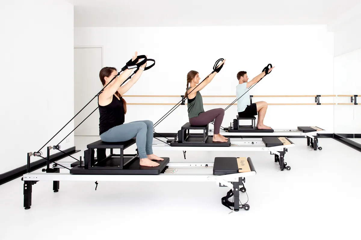 reformer zit met strings