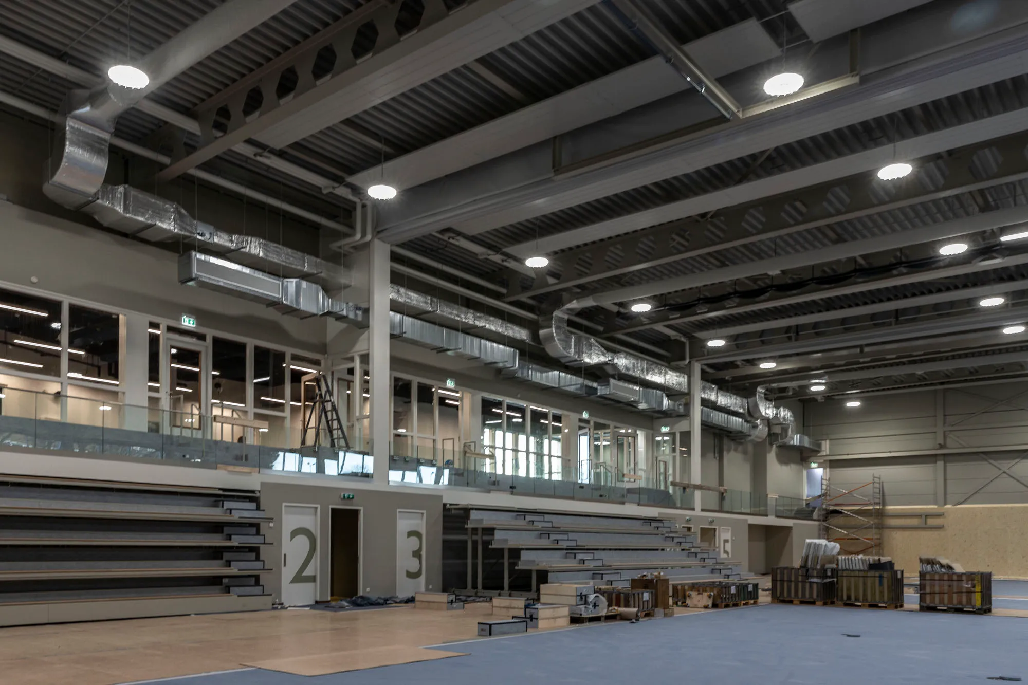 tribunes 1