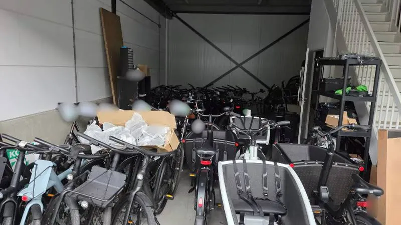 1aafb144-35ce-4099-a7b3-cfe5978bca55