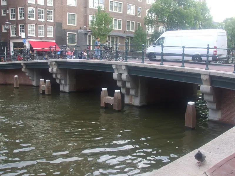 2017 09 26 fam brug 5 over het singel thv oude spiegelstraat na renovatie