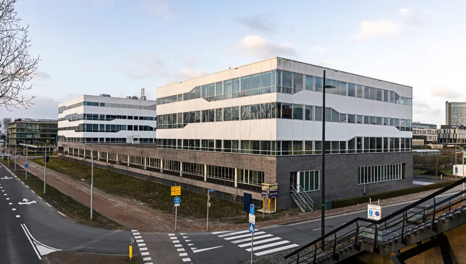 3z1a3220 tijdelijk stadhuis wim meijer fotografie 915x518 1