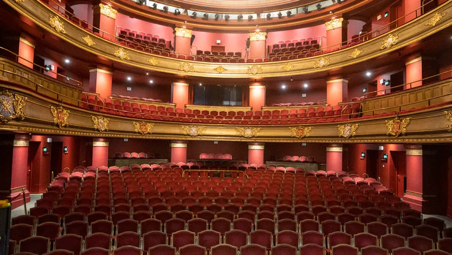 3z1a4969 schouwburg wim meijer fotografie 915x518 1